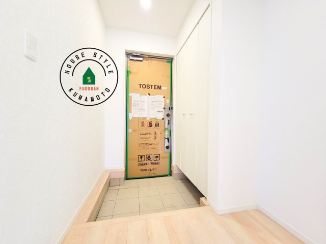 熊本市北区植木町岩野第1-2棟(1号棟)の内観：施工例|二重ロックでしっかり防犯対策ができます。