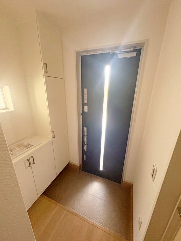 向島立河原町の玄関