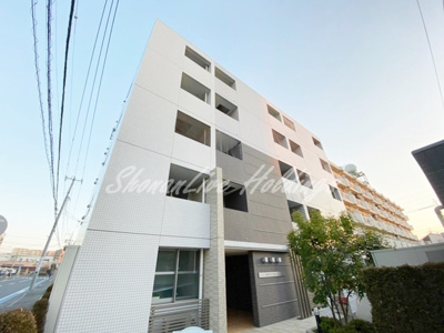 【外観】 | ルミエール | 鉄筋コンクリートマンションで防音面も安心♪