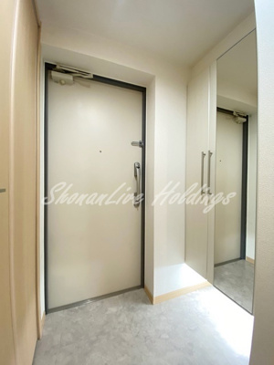 【玄関】 | ルミエール | お履き物が多い方にもおすすめ♪