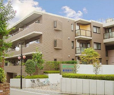 【外観】 | フラテ西荻窪 | 鉄筋コンクリート造のがっちりとした建物。