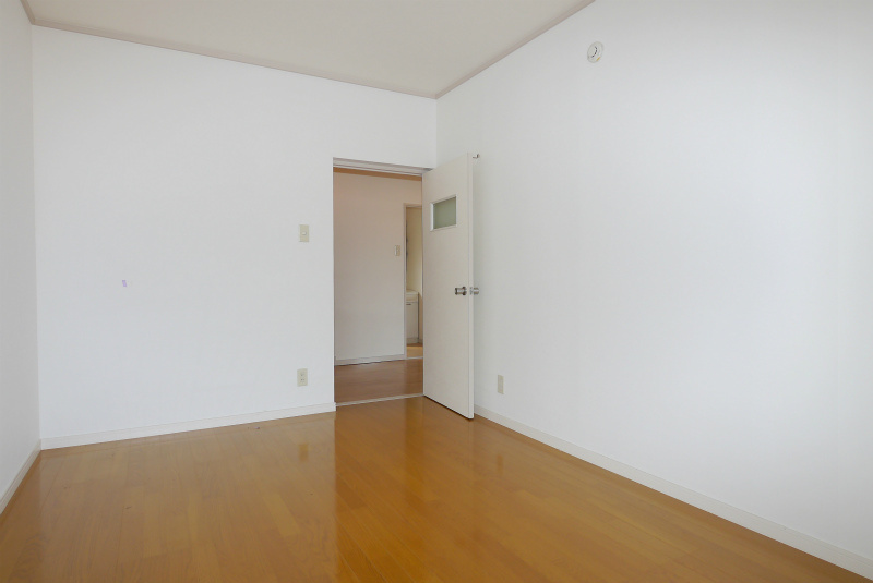 川本マンションの洋室|川本マンション103号室　