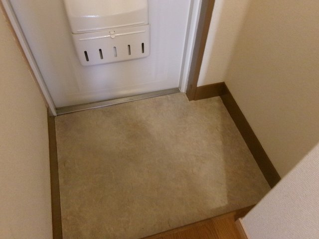 玉木マンションの玄関