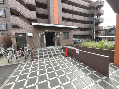 【エントランス】 | 久光マンション | ゆとりのあるエントランスです