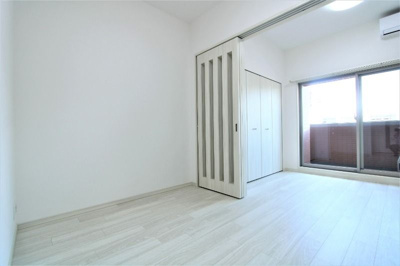 【寝室】 | プレジオ十三