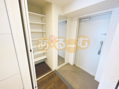 【玄関】 | パグーロ東三国