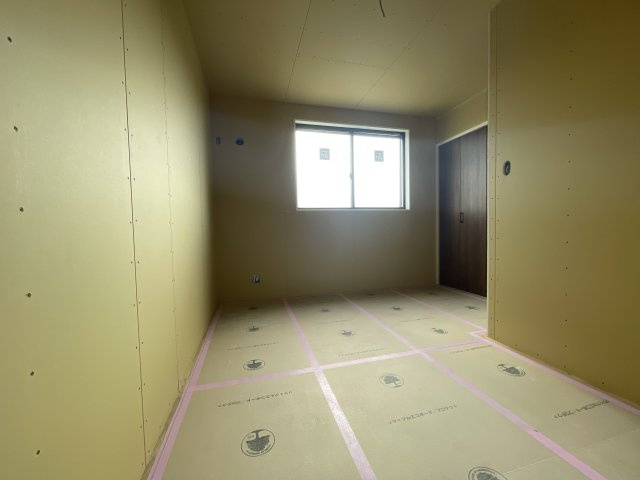 Libertas　C棟（南棟）の洋室