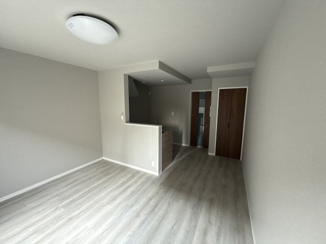 Libertas　A棟（西棟）の居間・リビング