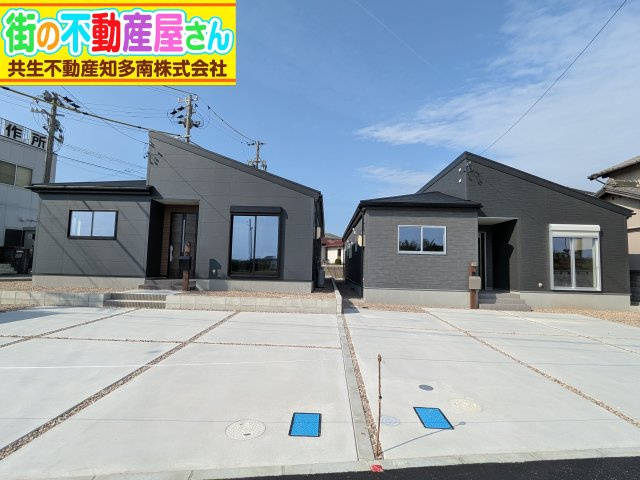 リーブルガーデン常滑市　小林町2丁目　1号棟の外観|現況全体写真