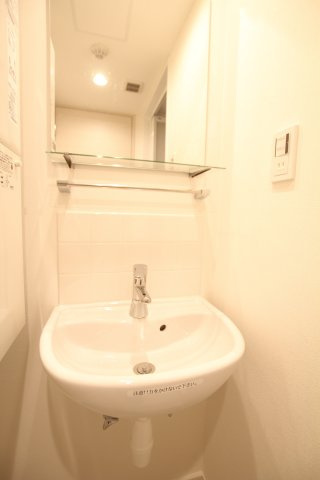 【独立洗面台】