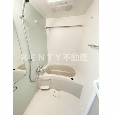 【浴室】 | ディアレイシャス田園調布南 | 落ち着いた空間のお風呂です