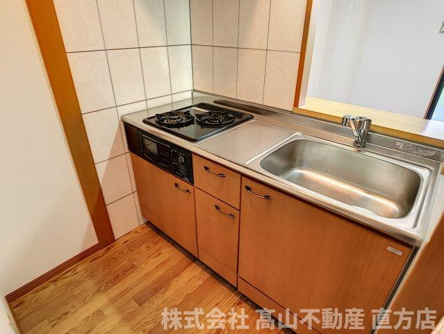 直方市大字感田のアパートのキッチン