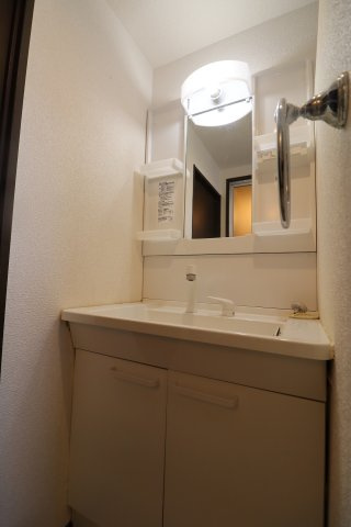 ローズガーデンⅠの洗面所