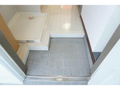 【玄関】 | モンパレス小山6号館