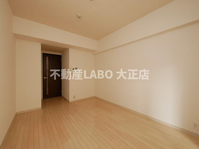 ウィルテラスなんば南の居間・リビング