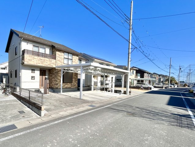 【中古戸建】前橋市宮地町の外観|■外観｜特徴のある個性的な住まいと美しい街並み、そして住みやすい環境を、ぜひ現地でご覧になりませんか。お気軽にお問合せください(^^)  