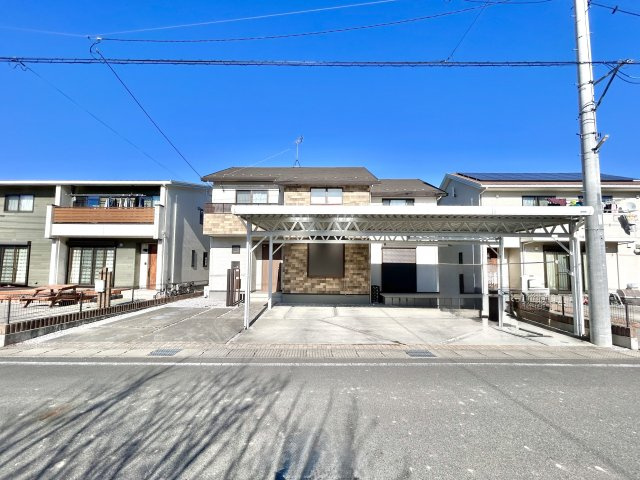 【中古戸建】前橋市宮地町の外観|■外観｜親戚や友人を何度でも招きたくなってしまうようなお家です( ＾＾ )