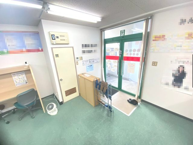 第三新安城ビルの内装