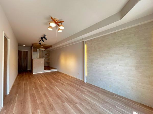 コスモ舞子坂のエントランス