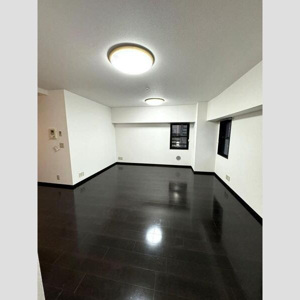 VANQUISH（ヴァンキッシュ）の内装