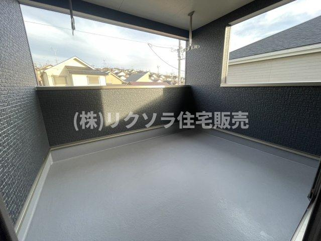 国松町　5号棟　新築一戸建てのバルコニー|■物件内覧・資金計画相談・住宅ローン相談、リフォーム相談、お問合せ受付中■
※当日・翌日のご内覧、ご相談はお電話でのお問合せがスムーズです！