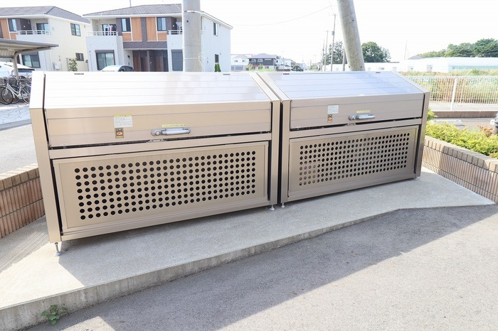 シュタットみどりの Cのその他共用部分|ゴミストッカー