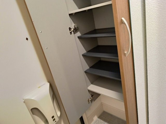 ｴﾐﾈﾝｽ ﾊﾟﾚ/ｻﾝﾗｲｽﾞ ﾊﾟﾚ ｴﾐﾈﾝｽ ﾊﾟﾚのトイレ|トイレ 温水洗浄暖房便座付き