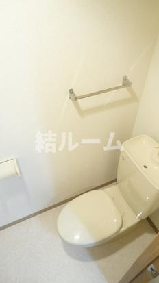 中野区大和町１丁目の賃貸マンションのトイレ