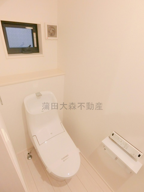 Kolet久が原＃03のトイレ|トイレ2か所有り　1階トイレ　温水洗浄便座付き