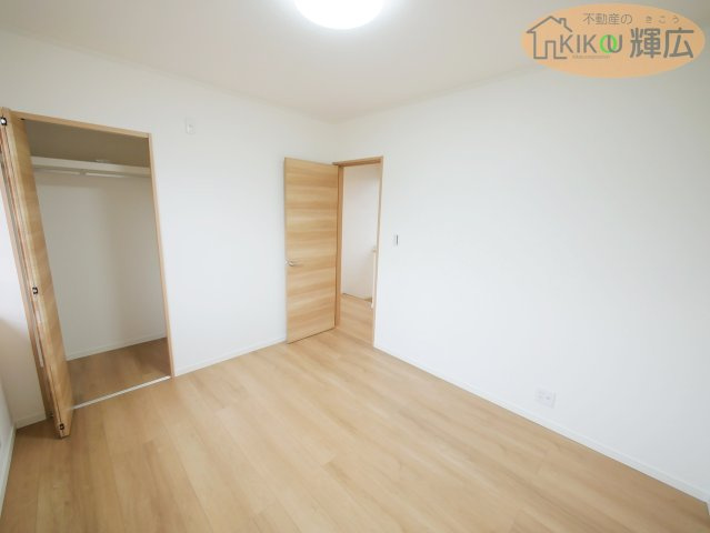 【洋室】 | 加古川市野口町良野　中古戸建