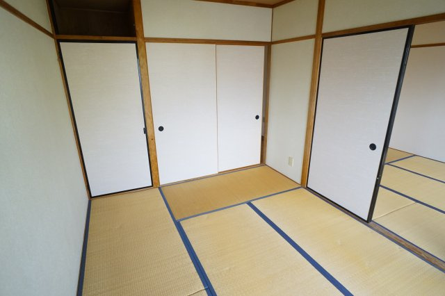 メープルハイツの和室