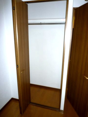 【収納】 | セレブ華乃郷 | ※イメージ　同物件別号室の写真