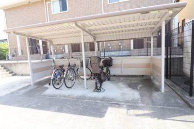 【その他共用部分】 | ピュアタウン Ａ | 駐輪場