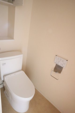 サーパス福島のトイレ