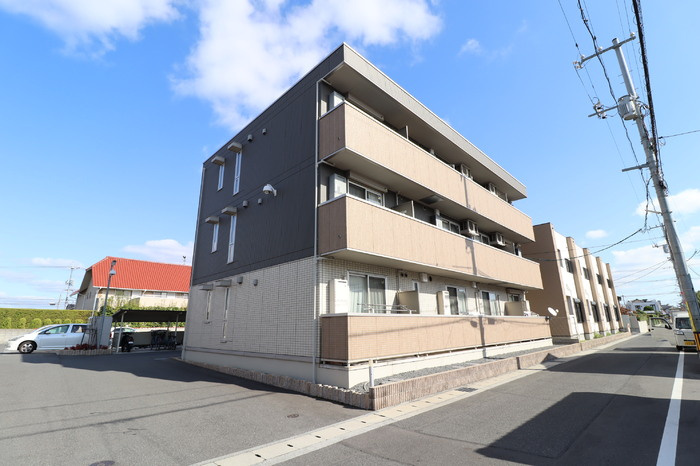 Ｆｏｒｅｓｔ　ＶａｌｌｅｙⅢ　C棟の外観