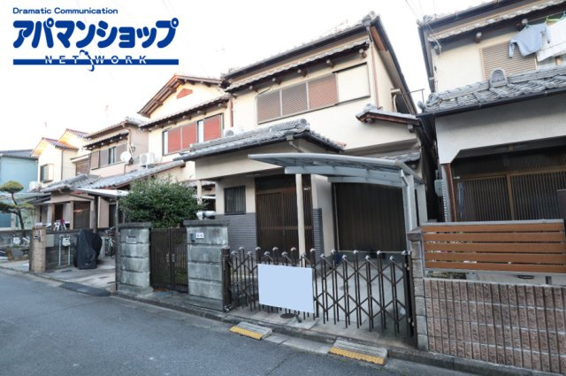 小泉町東3丁目戸建