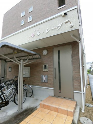 【エントランス】 | ル・レーヴ