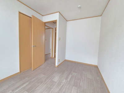 【洋室】 | サン・サン・ハイム