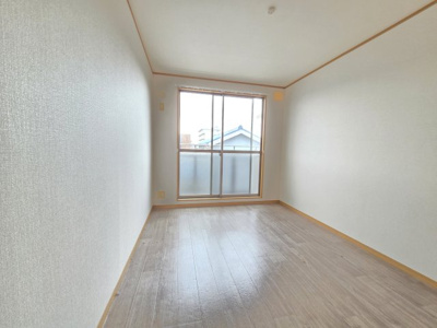 【洋室】 | サン・サン・ハイム