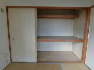 【収納】 | ロイヤルエイトコート２