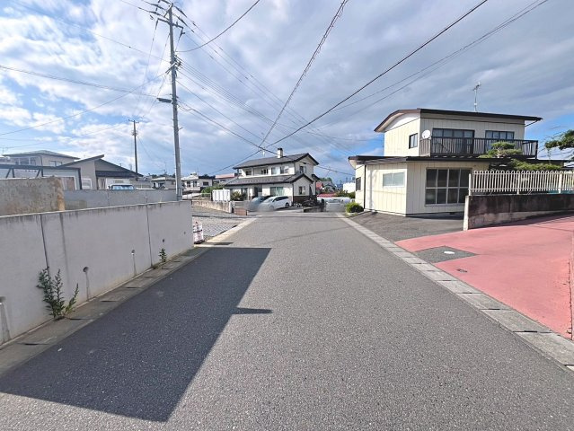 新築戸建・新築建売　郡山市富田西1期　富田小・富田中の前面道路含む現地写真
