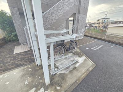 【エントランス】 | リバーサイドヒルズ