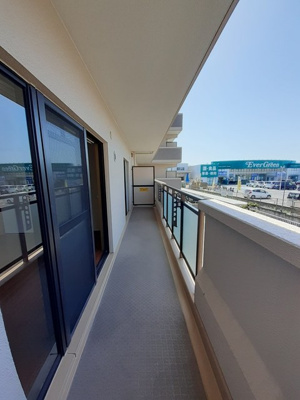 【バルコニー】 | Fontana久米田