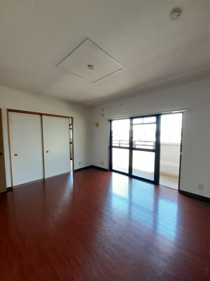 【居間・リビング】 | Fontana久米田