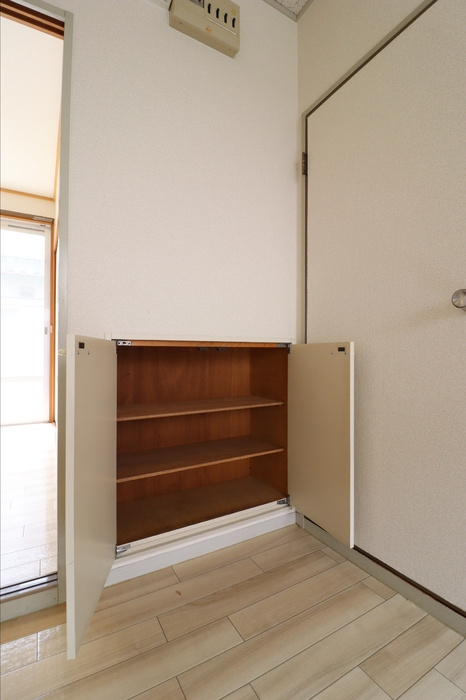 フローレス福富の収納