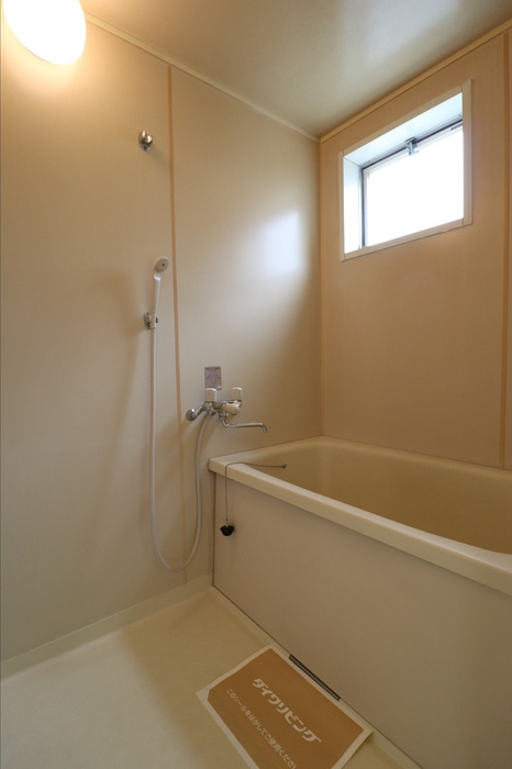 フローレス福富の浴室