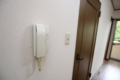 【セキュリティ】 | ファミール二子 | ※同建物ほかのお部屋の写真です。