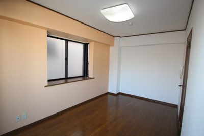 【内装】 | ファミール二子 | ※同建物ほかのお部屋の写真です。