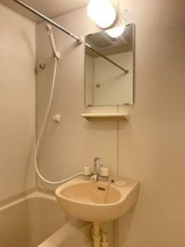 バーミープレイス西落合の洗面所|洗面台