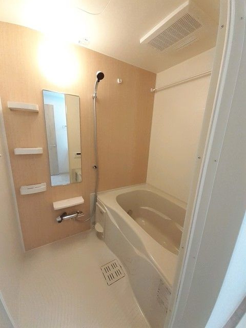 シャンスの浴室